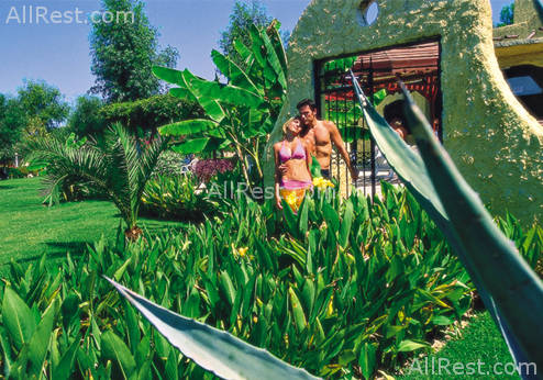 Paloma Beach Side 5